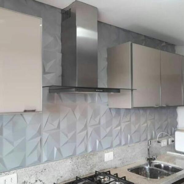 Kit 12  placas em pvc poliestireno revestimento 3d teto e par