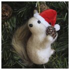 Kit 12 Enfeite Pendente Natalino Esquilo Com Gorro De Natal 1