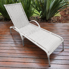 Kit 1 Cadeira Para Piscina Julia Com Mesa De Centro Branco