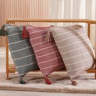 Kit 2 Almofada Pompom Decorativa 45x45cm Linho