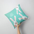 Kit 2 Almofadas Feliz Páscoa