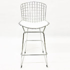 Kit 2 Banquetas Bertóia Cromada Assento Branco Altura 60cm -