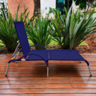 Kit 2 Espreguiçadeiras P/ Piscina Julia Com Mesa De Centro Az