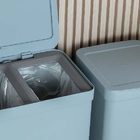 Kit 2 Lixeiras Com Pedal E Aro Trium 20 + 12 Litros Lixo Ou A