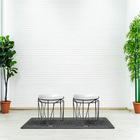 Kit 2 Puff Aramado Polo Corino Branco Base Preta Bnn Decor