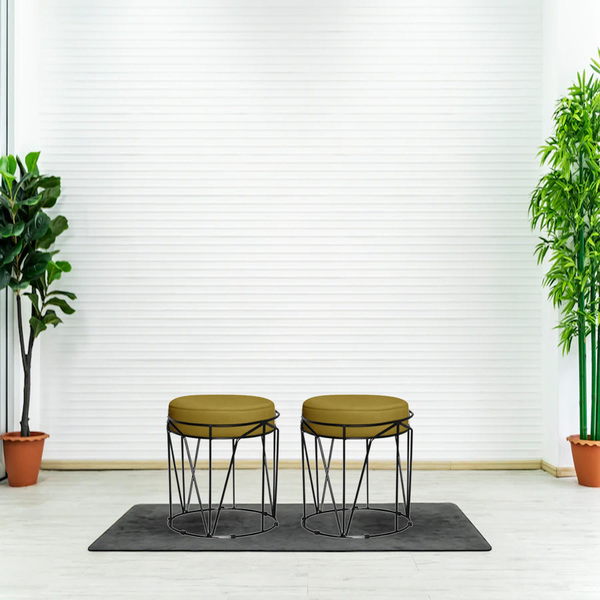 Kit 2 Puff Aramado Polo Suede Mostarda Base Preta Bnn Decor