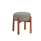 Kit 2 Puff Luxo Decorativo Tecido Veludo Cinza E Pés Madeira