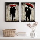 Kit 2 Quadros Casal Sombrinha Vermelha 45x34cm - Com Vidro Mo