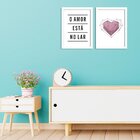 Kit 2 Quadros Decorativos O Amor Está No Lar Rosa
