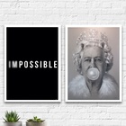 Kit 2 Quadros Rainha Elizabeth Possible 45x34cm Moldura:madei