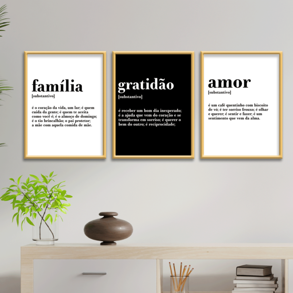 Kit 3 Plaquinhas Decorativa Adesivada Família, Gratidão, Amor