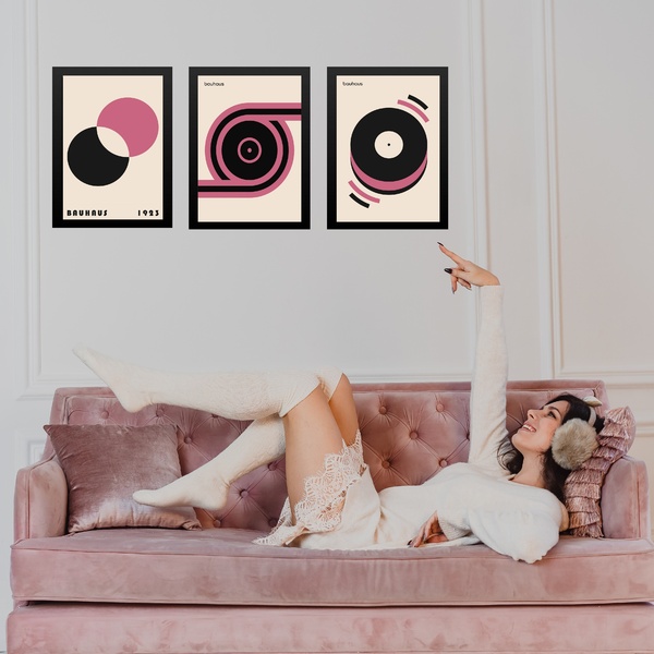 Kit 3 Quadros Bauhaus Rosa Preto E Bege 33x24cm - Com Vidro M