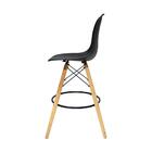 Kit 4 Banquetas Altas Eiffel Com Mesa Bistrô Preto Para Cozin