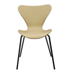 Kit 4 Cadeiras Jacobsen Polipropileno Sala Jantar Base Preta