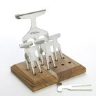 Kit 6 Garfos De Petisco E 1 Tridente + Base Carnes Em Inox