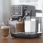 Kit Cafeteira Primalatte Touch E Moedor De Café Oster - 220v