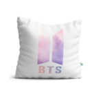 Kit Caneca E Almofada Bts Logo E Integrantes Interior E Alça