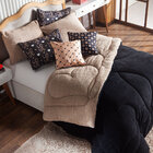 Kit Coberdrom Golden Love Preto Casal Padrão C/ Almofadas 05