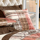 Kit Cobre Leito Casal Padrão Marrom / Xadrez Dupla Face Perca