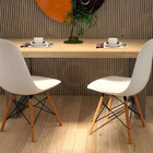 Kit Com 02 Cadeiras Charles Eames Eiffel P/ Sala De Espera