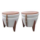 Kit Com 2 Puff Decorativo Berlim Linho Claro Com Pés Em Madei