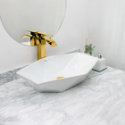 Kit Cuba Pia Louça Cerâmica Banheiro C/torn E Vál Dourada 73