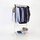 Kit De Organização Com Sapateira E Arara De Roupas Cabideiro