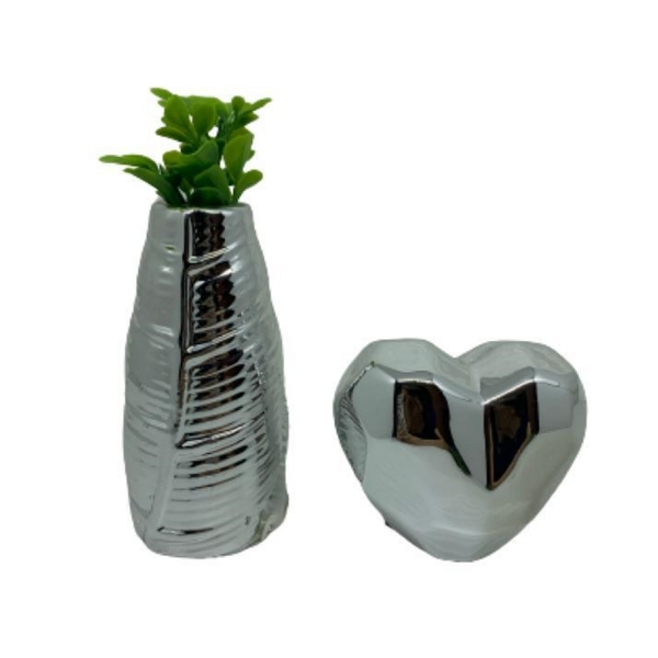 Kit Decorativo Coração 3d E Vaso Na Cor Prata