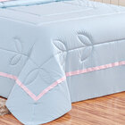 Kit Edredom Azul / Rosa Yasmin Queen Size + Jogo De Cama Perc