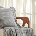 Kit Manta E 2 Almofada Decorativa Para Sofá Waffle 100% Algod