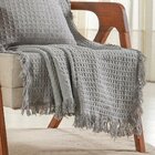 Kit Manta E Capa De Almofada Decorativa Para Sofá Waffle 100%