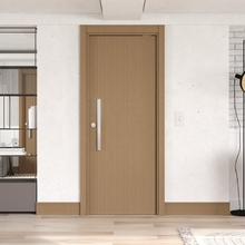 Porta com Batente Pivotante 12 a 23cm Sarrafeada Lisa Lacca Touch Mocaccino Direito ou Esquerdo 2,10x0,90m Concrem Wood