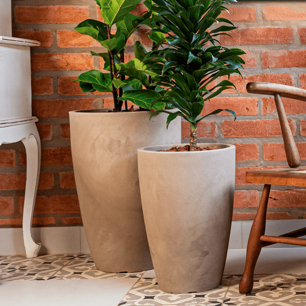 Kit Vaso de Planta Plástico Macchiato Liso Cônico Japi - 2 Unidades