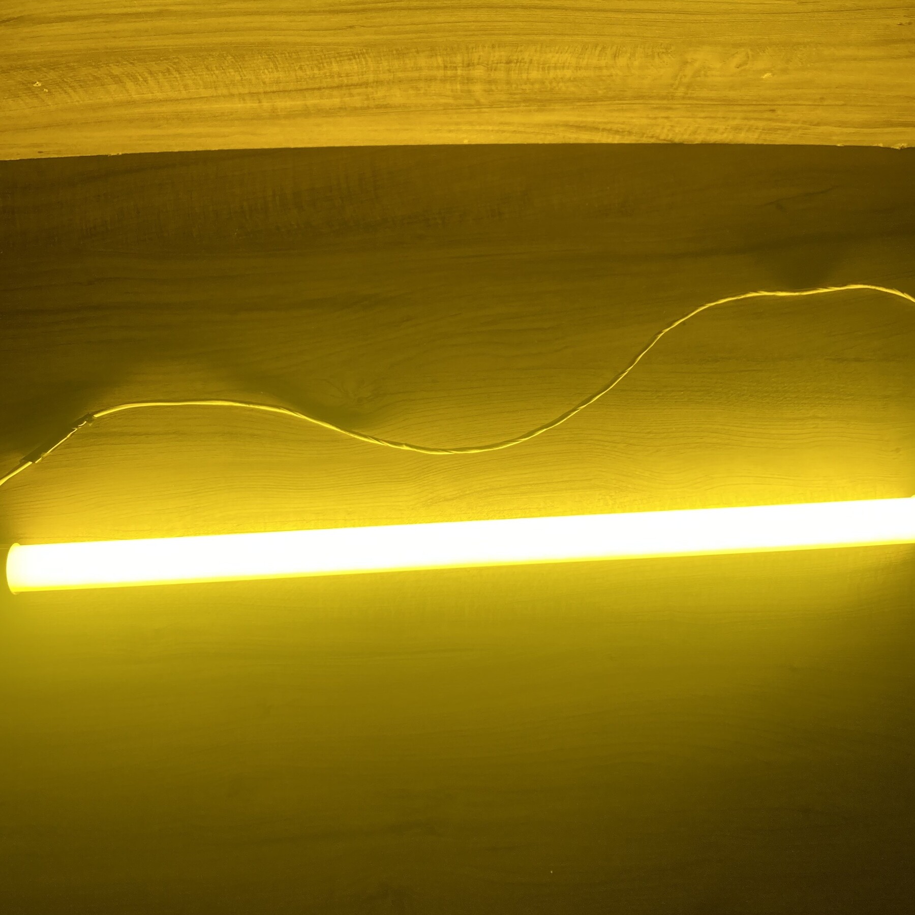 lampada_tubular_t8_led_60_cm_1