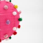 Lanterna chinesa Rica Festa rosa com pompons 30cm