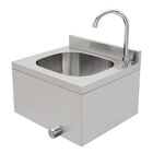 Lavatorio De Parede Em Aco Inox 40x40 Com Acessorios Para Uso