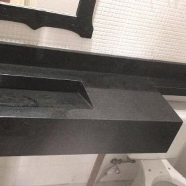 Lavatório Preto São Gabriel 70x40 100x40