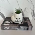 Livro De Papelão Decorativo E Vaso Em Formato De Coração