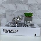 Livro Decorativo, Elefante Cerâmico E Mini Vaso De Cimento