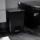 Lixeira 14L Plástico Pedal Preto Nitron