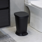 Lixeira de Banheiro Plástico Preto 5L Pedal Brinox