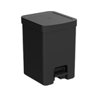 Lixeira de Pedal 12L Plástico Preta