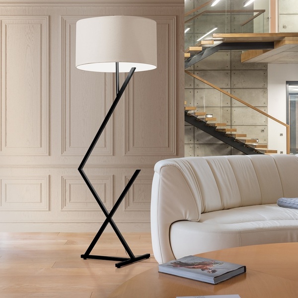 Luminária Abajur De Chão Bali Cúpula Palha E Pé De Aço Preto