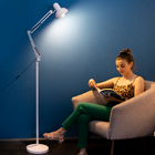 Luminária De Chão 1,90m Articulada Techled Branca Para Sala E