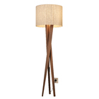 Luminaria De Chão Abajur Madeira Luxo Cúpula Palha