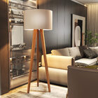 Luminária De Chão Tripé Delta Com Cúpula Abajur Off White/nat