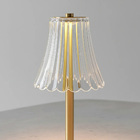 Luminária De Mesa Abajur Saia De Seda Dourada 30cm Led 3w 3 E