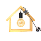 Luminária de Mesa Hunter Trade Casa em Madeira E27