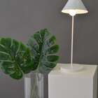 Luminária de Mesa Tarsila Com Cúpula Articulada Branca