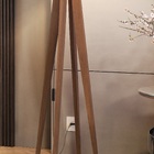 Luminaria De Piso Pés De Madeira Rustica, Cupula Quadrada Pal